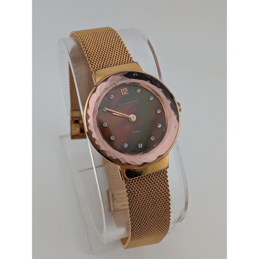 Skagen Lenora Watch Women 25mm Case MOP Dial Mesh Metal Band- New Battery‎